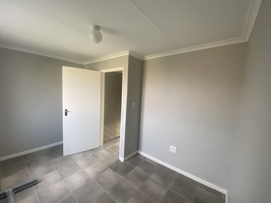 2 Bedroom Property for Sale in Highbury Western Cape